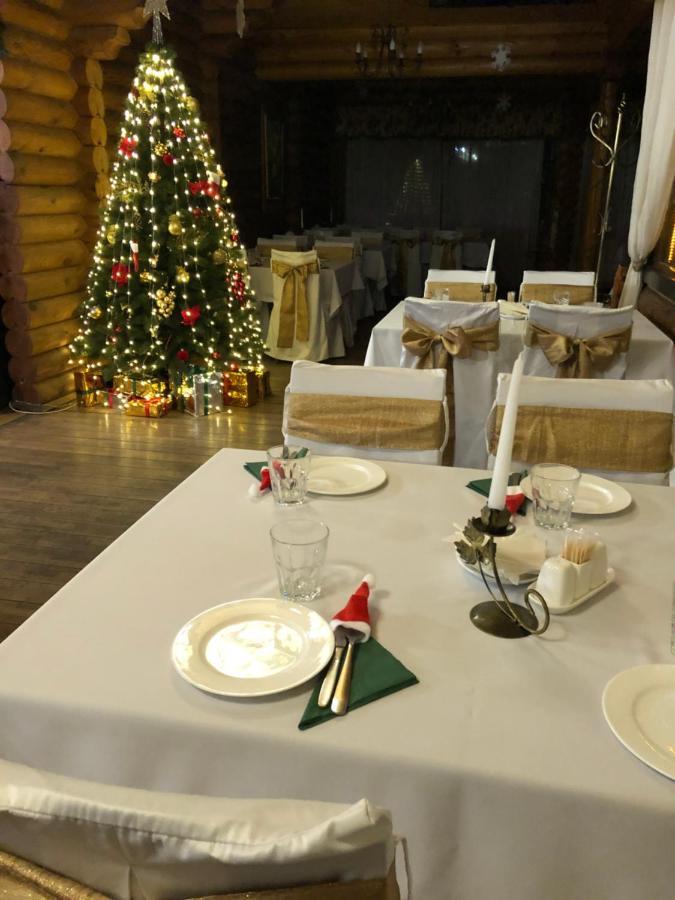 Lileya Hotel Polyana  Bagian luar foto