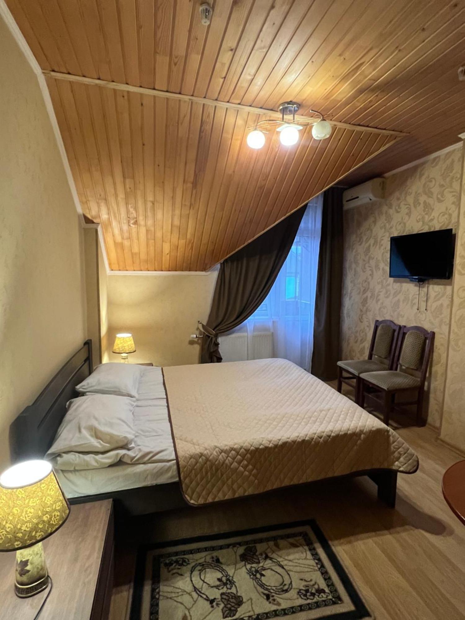 Lileya Hotel Polyana  Bagian luar foto