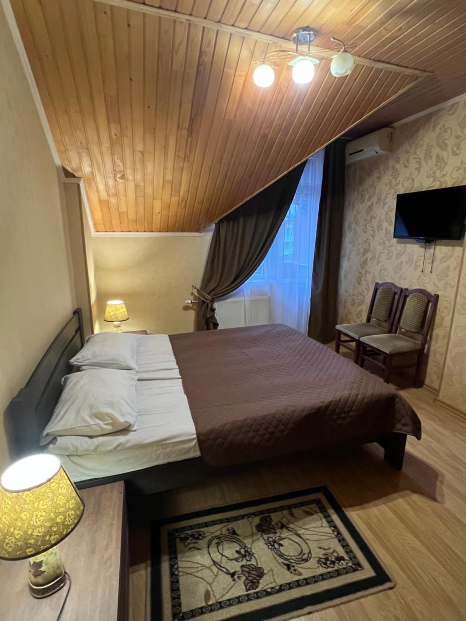 Lileya Hotel Polyana  Bagian luar foto
