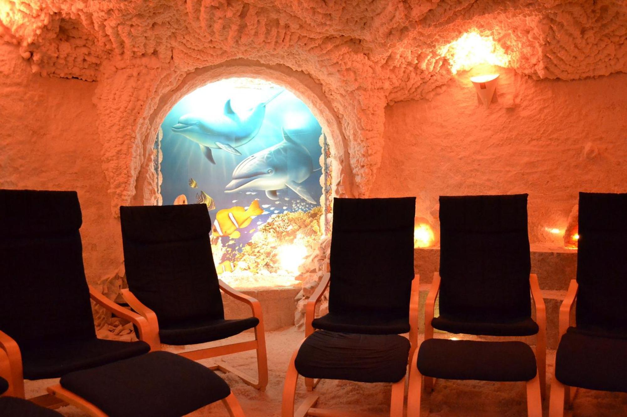 Lileya Hotel Polyana  Bagian luar foto
